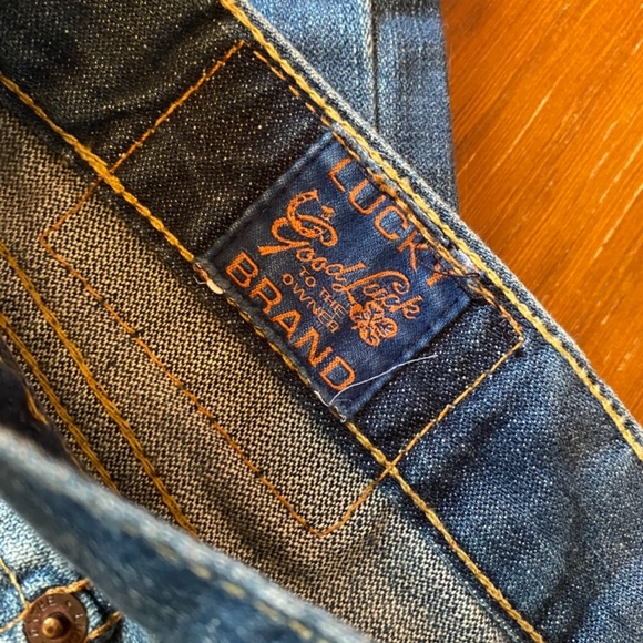 (NWT) LUCKY BRAND - Bootcut Jeans - Picture 3 of 3